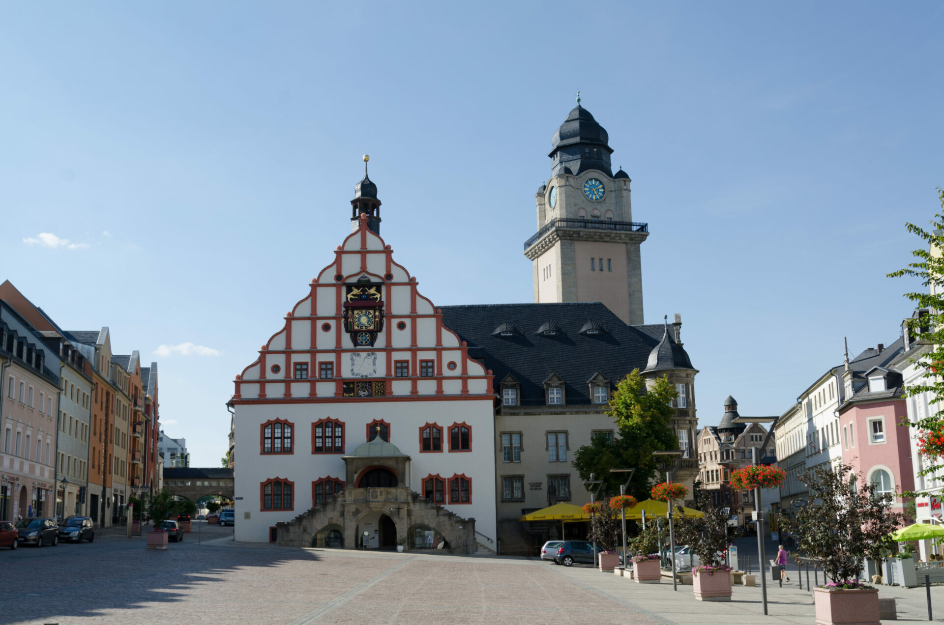 Plauen 2C 20Altes 20und 20Neues 20Rathaus 2C 20004